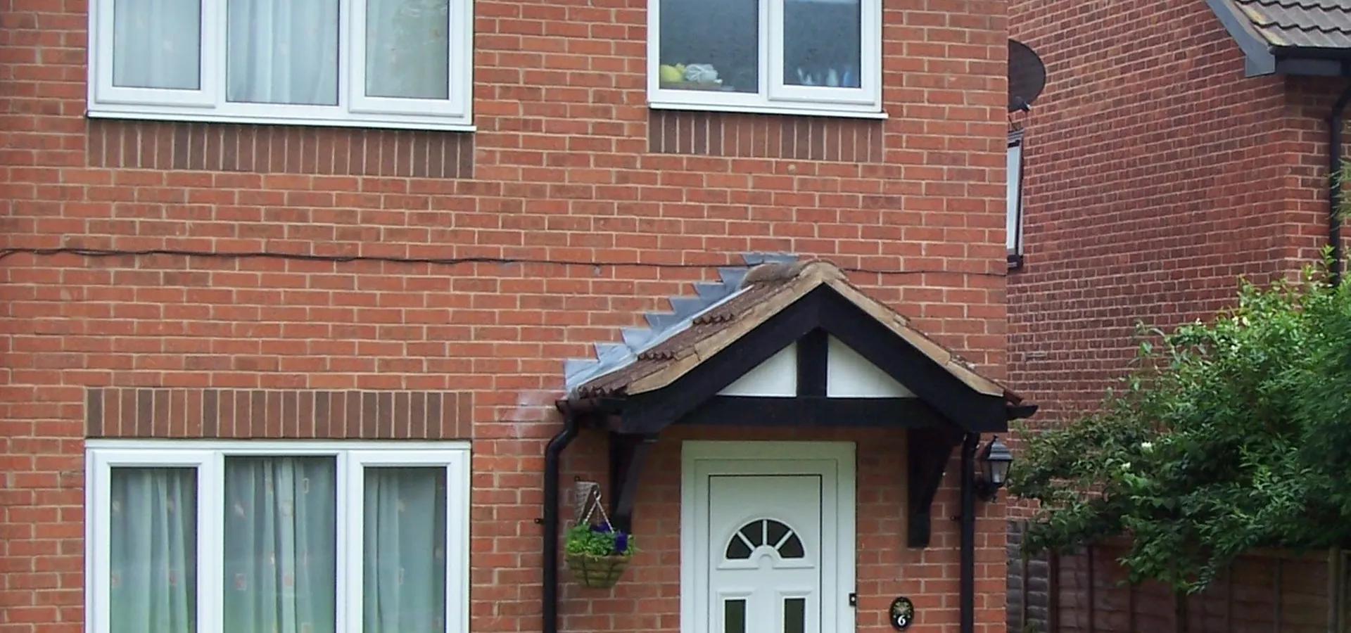 Lean-To Clapham