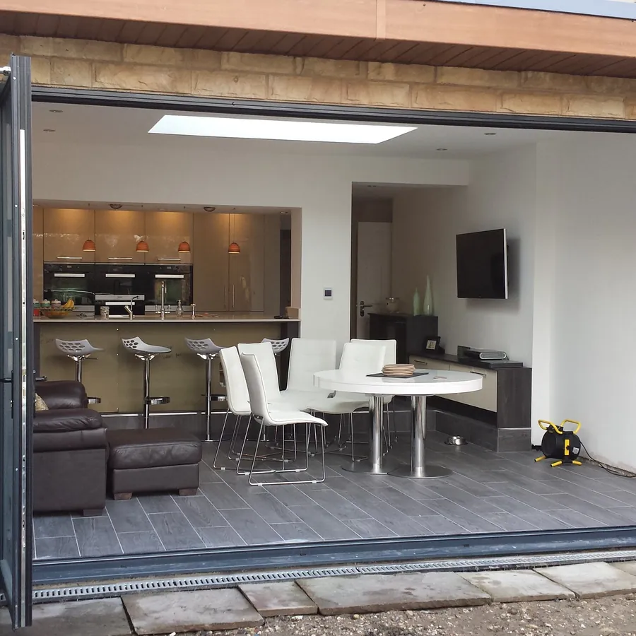 Bifold Clapham