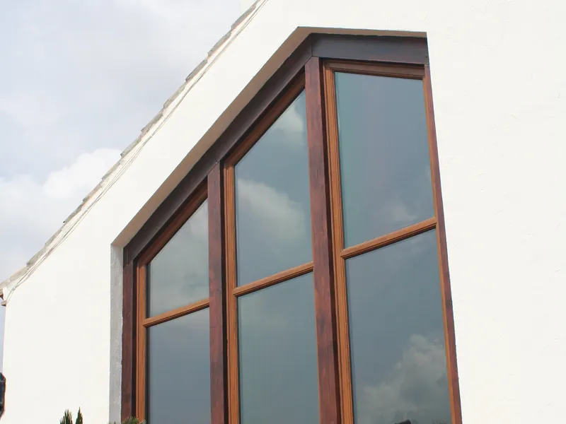Bow Windows Clapham